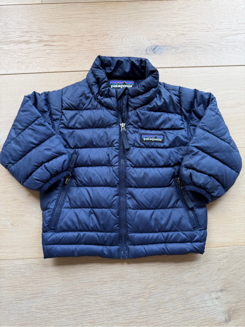 Patagonia Baby Down Sweater Puffer Jacket 3–6M Navy Lightweight